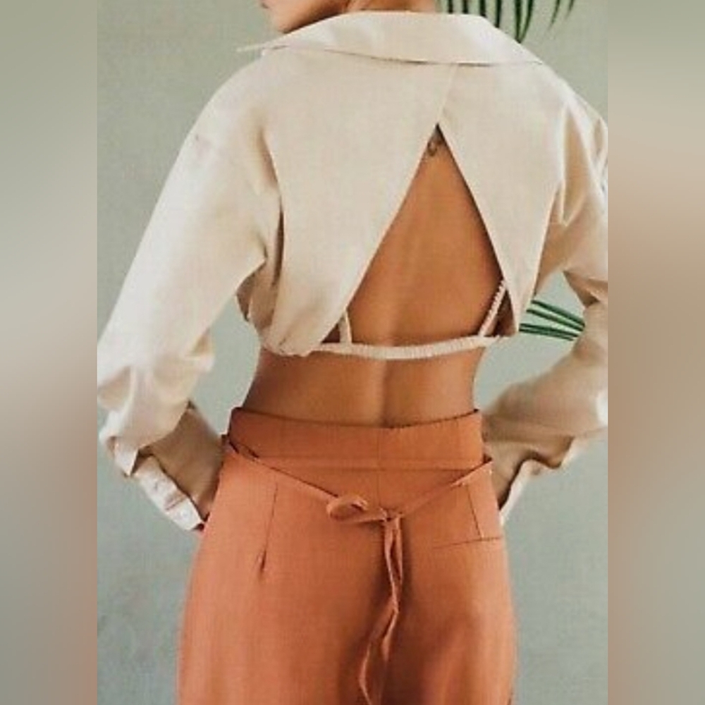 Zara Cropped Beige Backless Collared Shirt